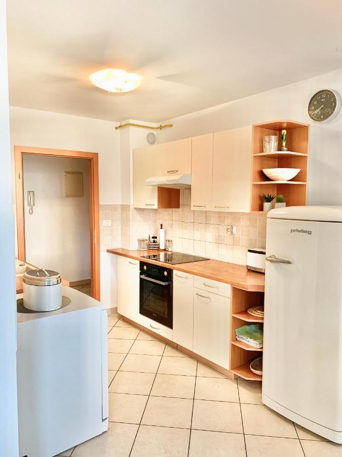 Sonce Appartement Izola Buitenkant foto